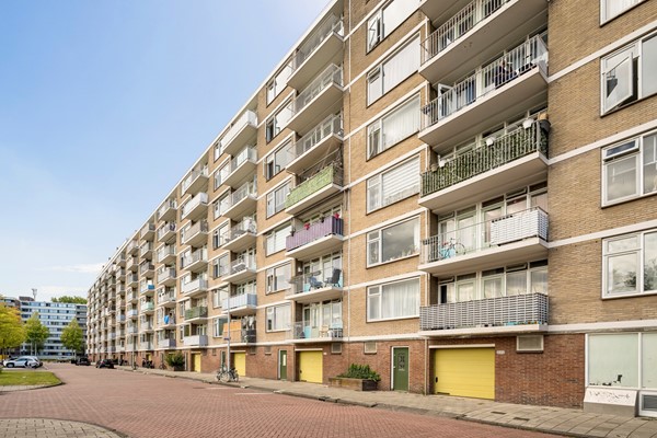 Medium property photo - S. F. Van Ossstraat 150, 1068 JM Amsterdam